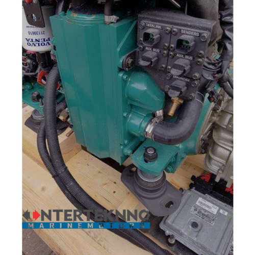 SALE! Volvo Penta D3-110 Marine Diesel Engine 110HP - NEW